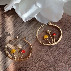 🍄Mushroom Gold Hoop Earrings🍄